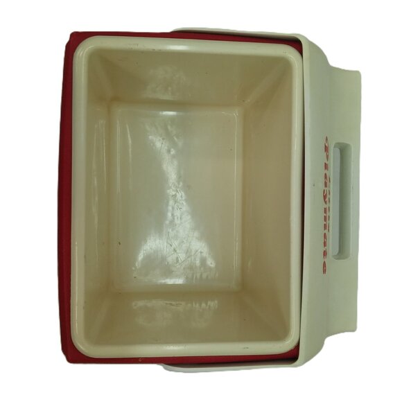 Igloo Vintage Little Playmate Red and White Push Button Cooler - Picture 6 of 7